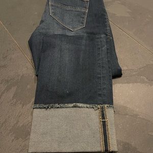 Dear John. Playback. Cropped, cuffed jeans. Size 27. Stretchy